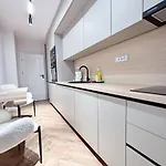 Luxor Elite - Private Parking, Kingsize