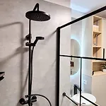 Luxor Elite - Private Parking, Kingsize Apartament Cluj-Napoca