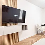 Luxor Elite - Private Parking, Kingsize *