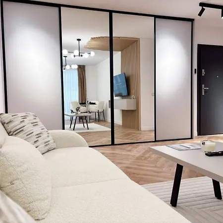 Apartment Luxor Elite - Private Parking, Kingsize *