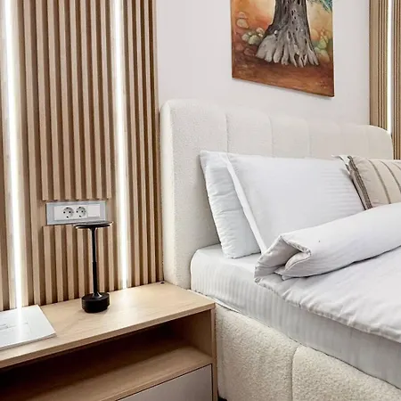 Apartment Luxor Elite - Private Parking, Kingsize