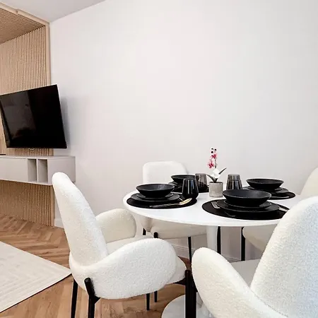 Luxor Elite - Private Parking, Kingsize דירה קלוז'-נאפוקה